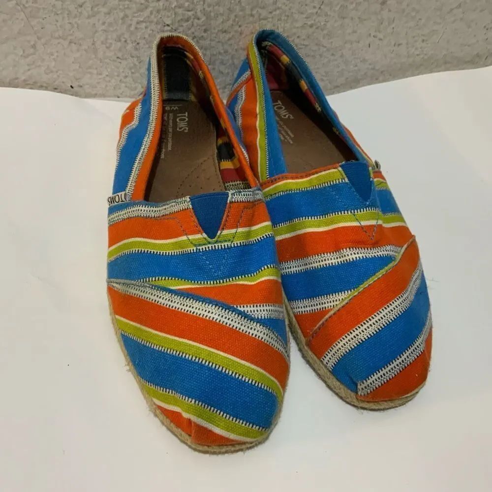 TOMS Striped Canvas Espadrille Slip-on size 9